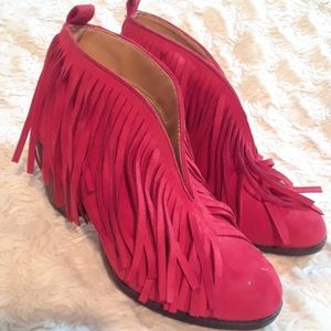 Mata RED Fringed Ankle Boots SIZE: 7 1/2